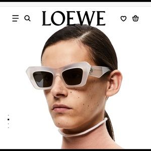 Loewe women’s cat eye white / smoke sunglasses never worn